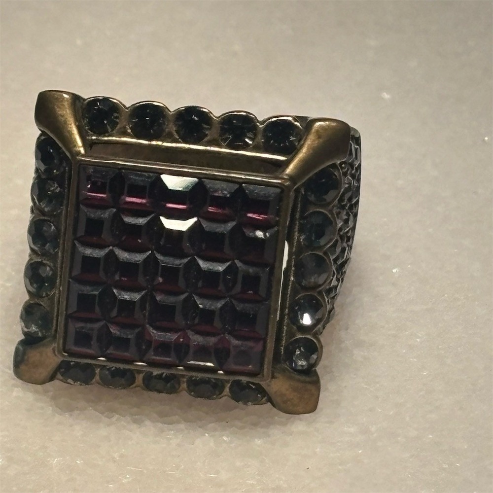 Heidi Daus Ring Size 10 Purple Crystal Square Art Deco Statement - Picture 10 of 16
